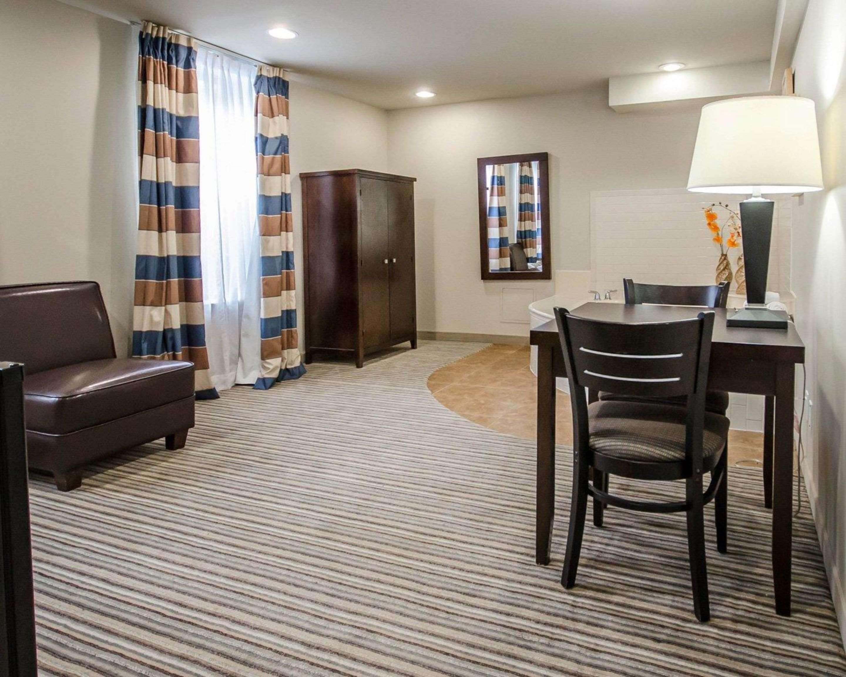 Surestay Plus By Best Western Corydon Exterior foto
